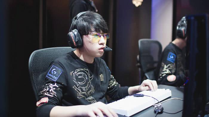 脑风暴般的 脑风暴般的