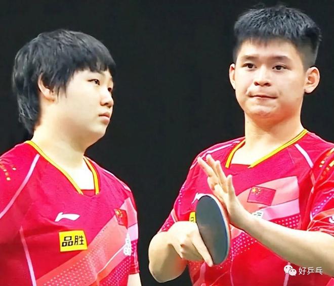 大的情感洪 大的情感洪