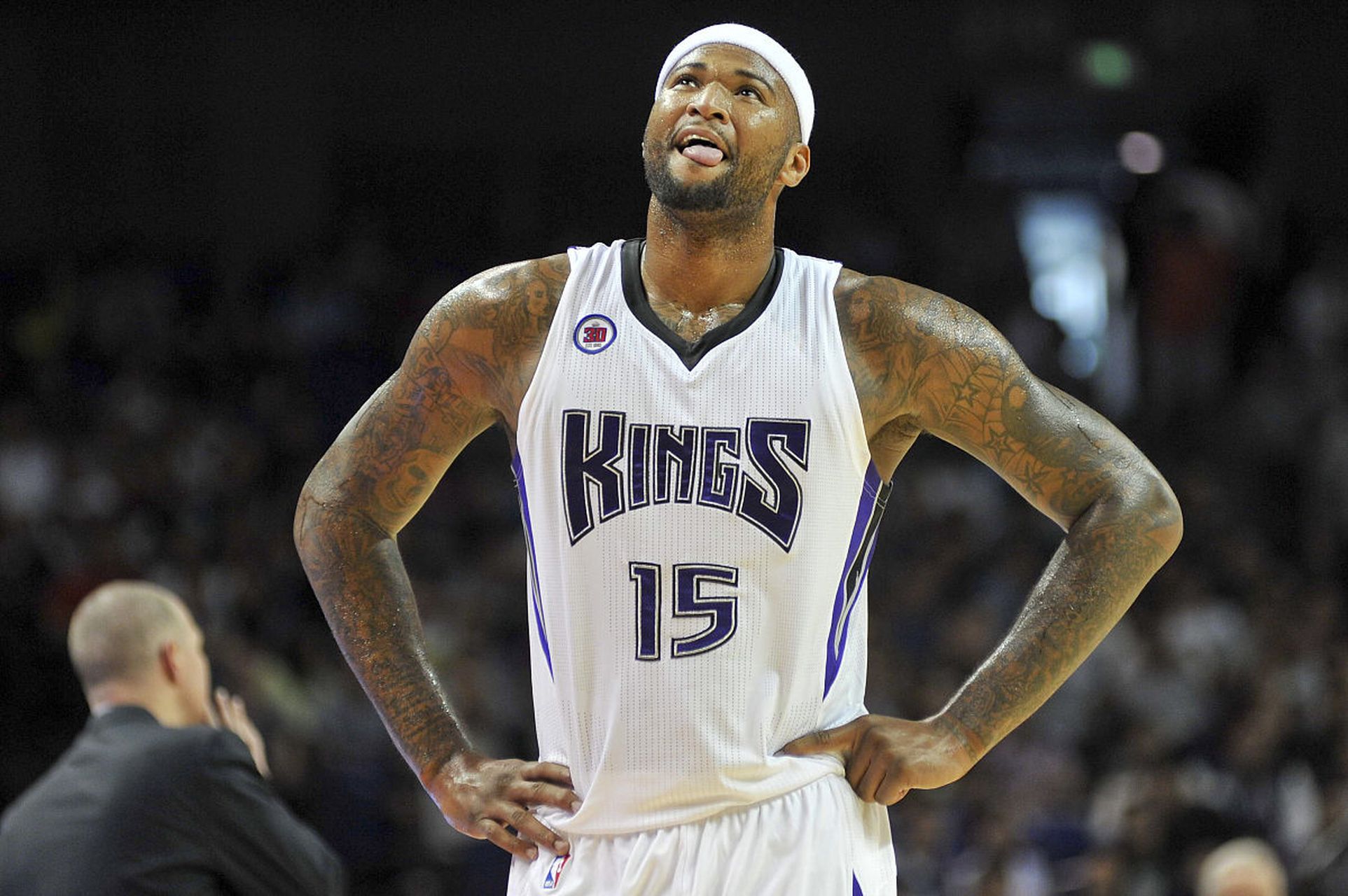 以队长博努 以队长博努