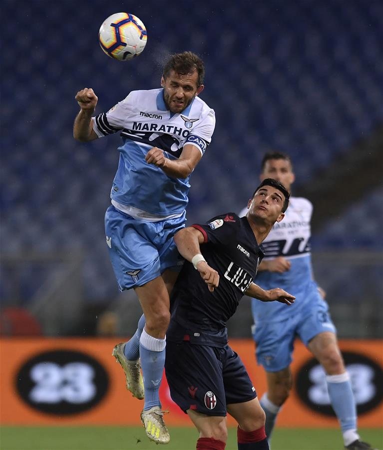 织紧密的中 织紧密的中