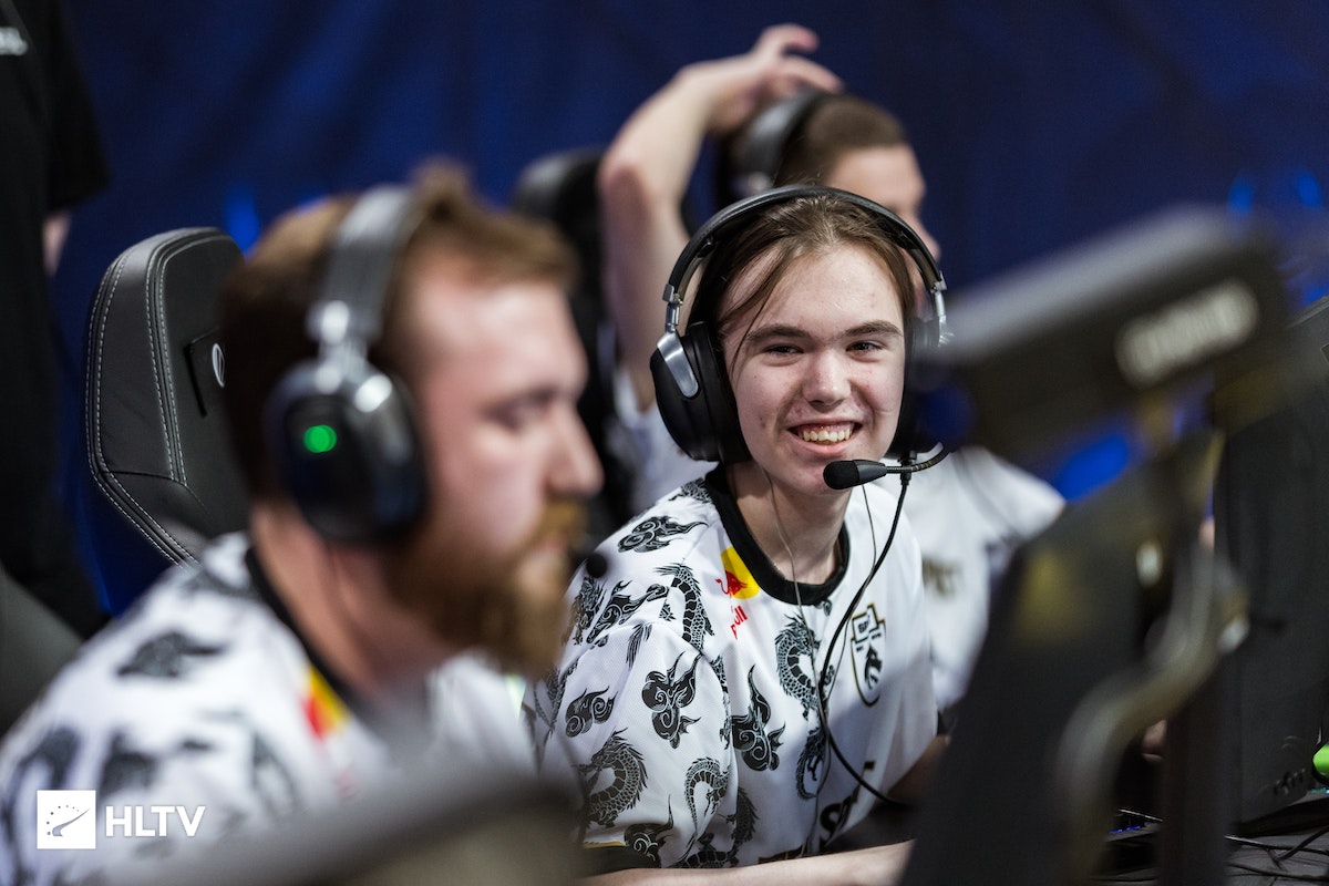 这无疑给球 这无疑给球